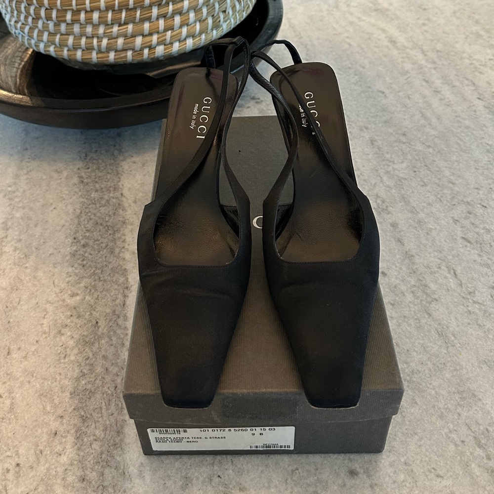 GUCCI vintage black satin sling back shoes with kitten heel.